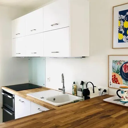 Maison Bb Burgonce Boheme Centre Avec Exterieur Wifi Gratuit Et Netflix بيت للعطل نيورْ